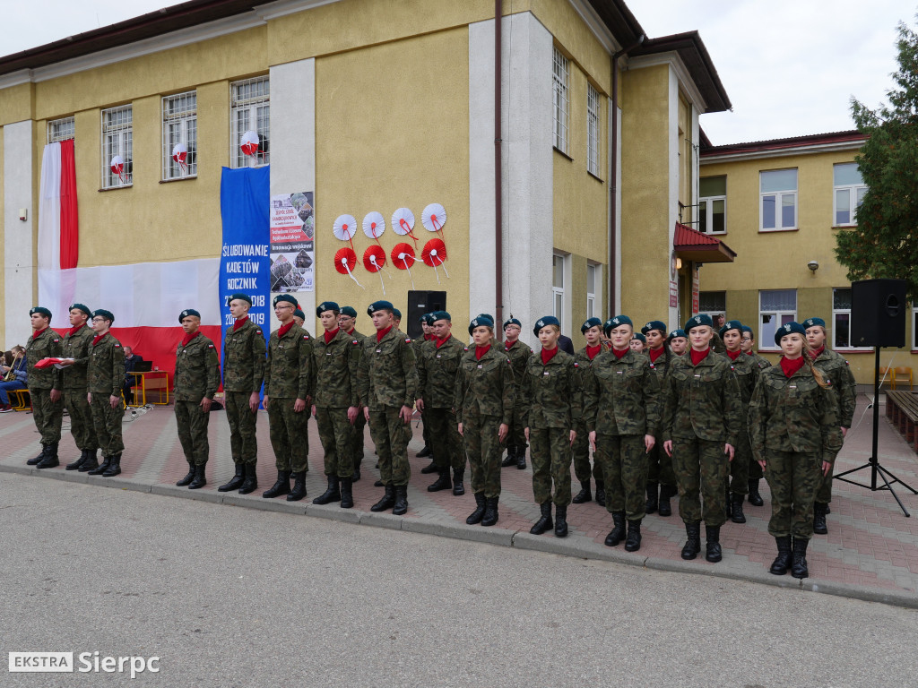 Przysięga kadetów w Zawidzu