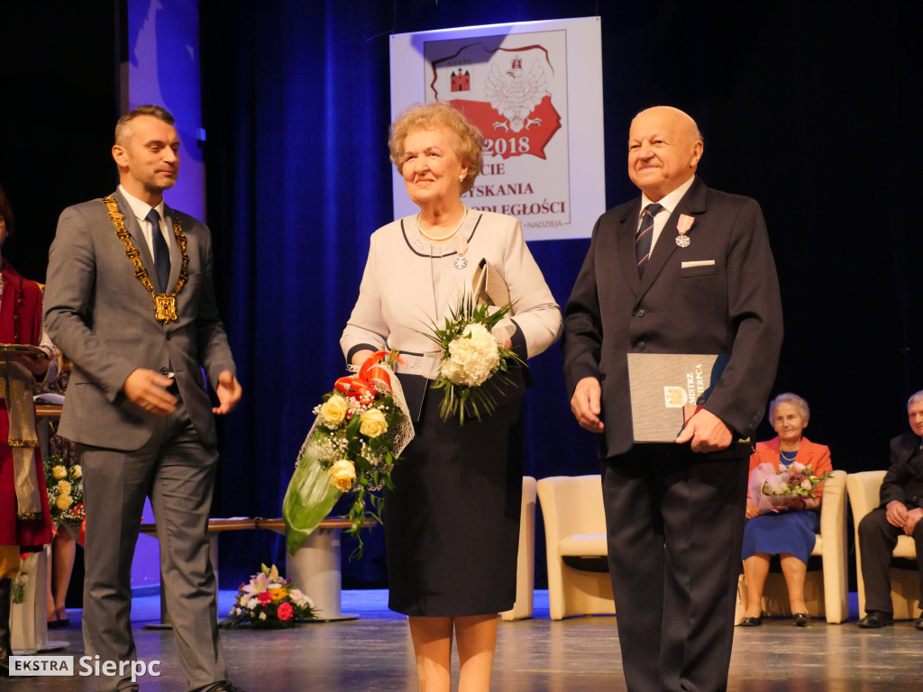 Jedno co warto, to kochać warto