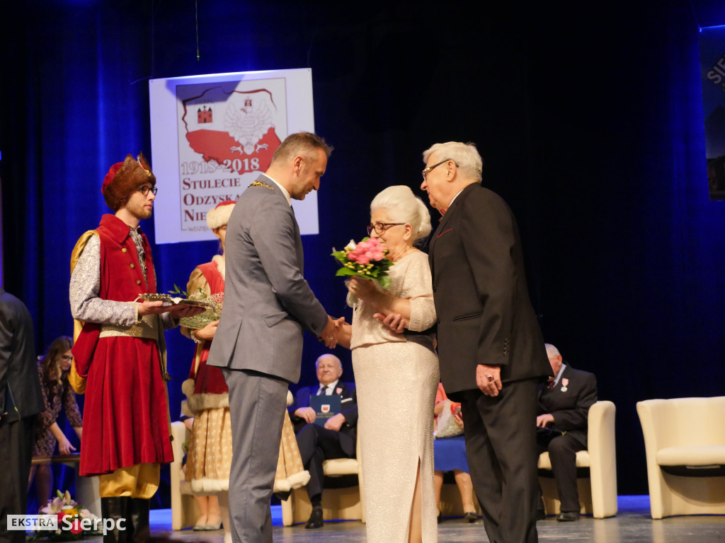 Jedno co warto, to kochać warto