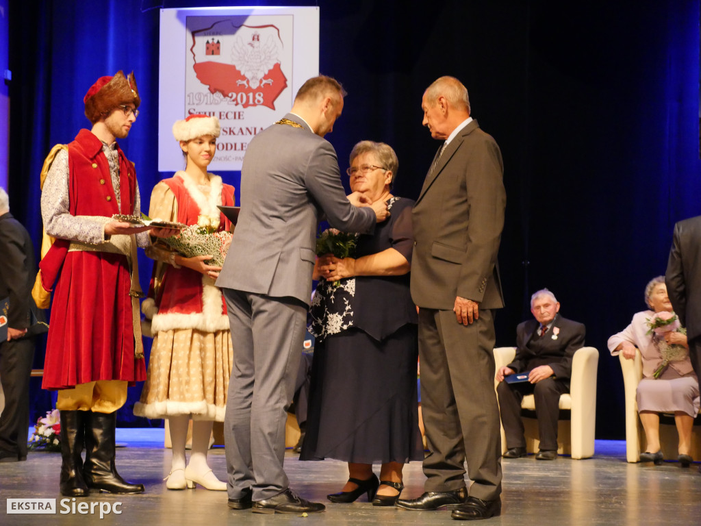 Jedno co warto, to kochać warto