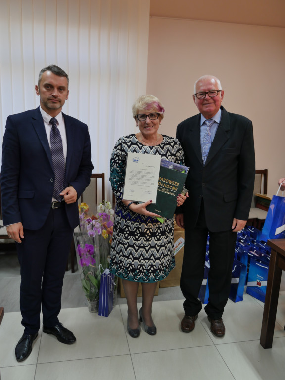 Kwiatami upiększamy nasze osiedle