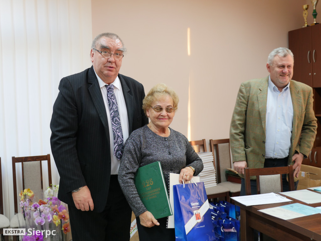 Kwiatami upiększamy nasze osiedle