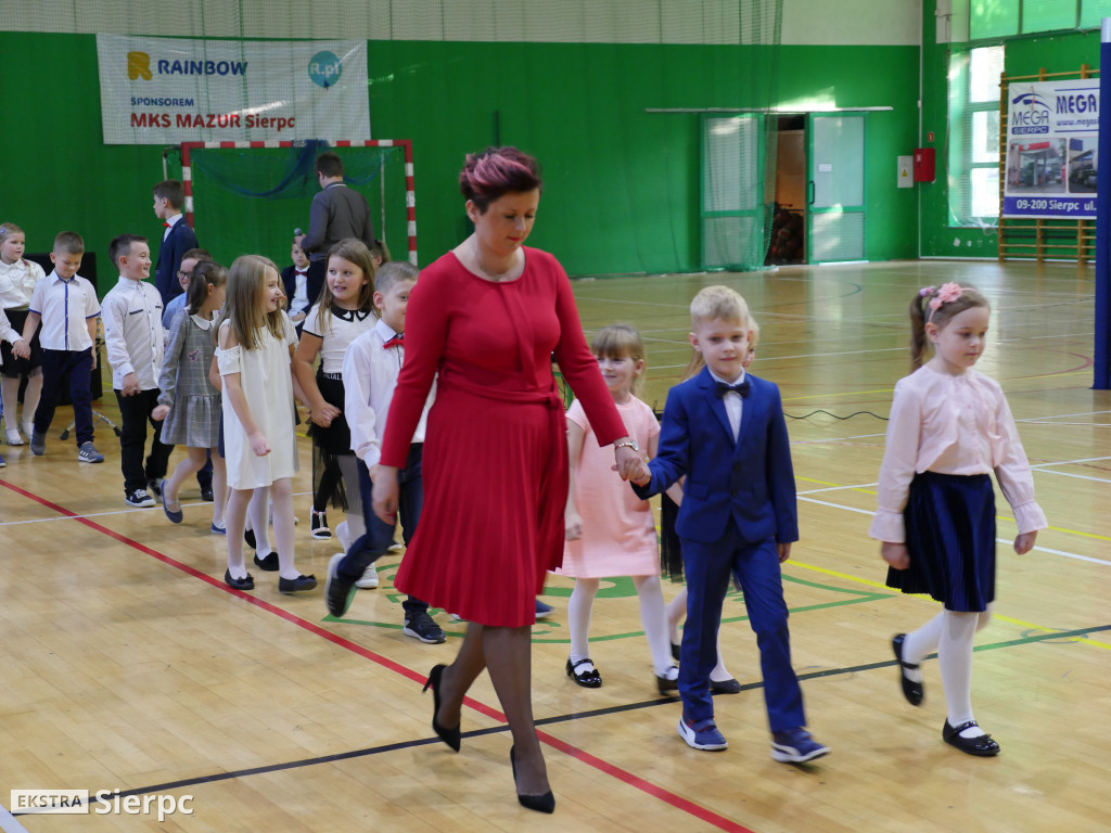Ślubowanie pierwszaków w Dwójce