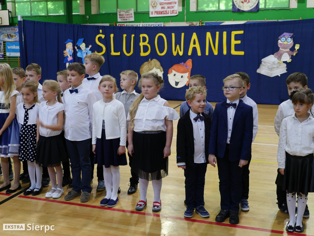 Ślubowanie pierwszaków w Dwójce
