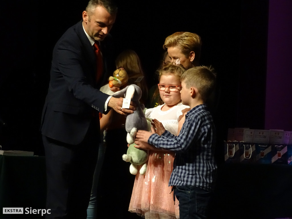 Konkursy z Niepodległą w tle