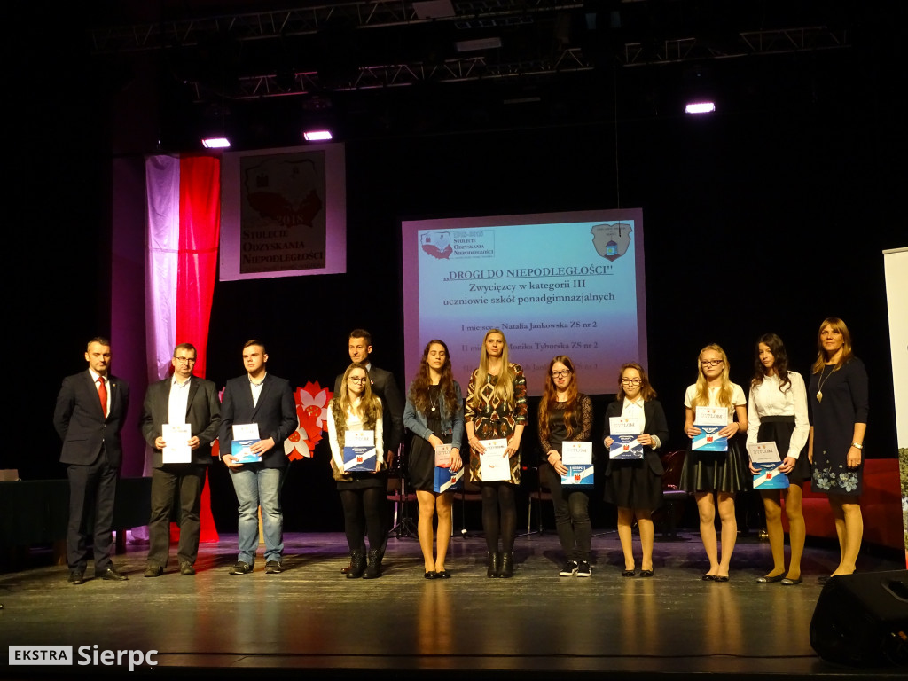 Konkursy z Niepodległą w tle