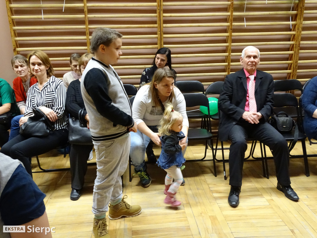 Zabawa choinkowa na Osiedlu nr 4