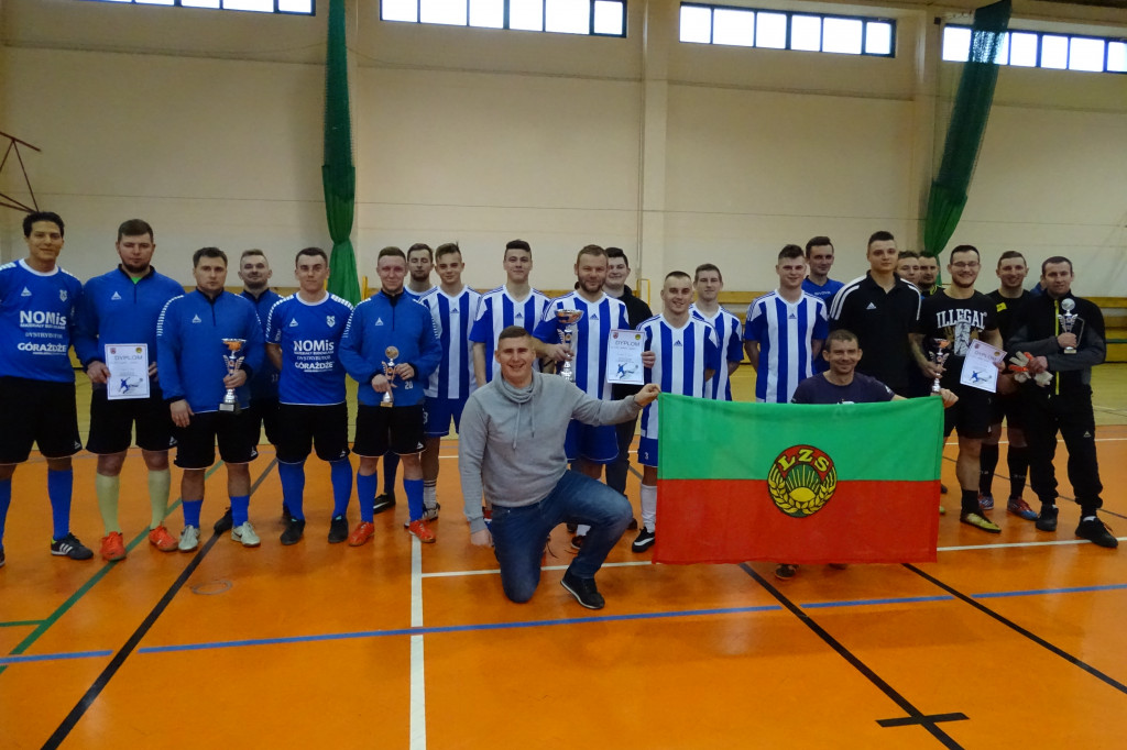 Halowy Turniej Piłki Nożnej Drużyn LZS