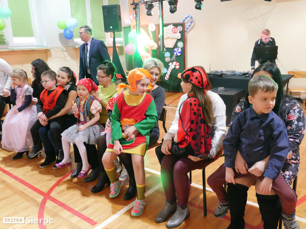 Zabawa choinkowa na Osiedlu nr 2