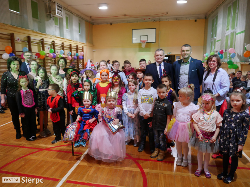 Zabawa choinkowa na Osiedlu nr 2