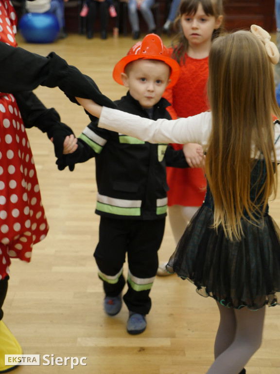 Osiedlowy bal karnawałowy