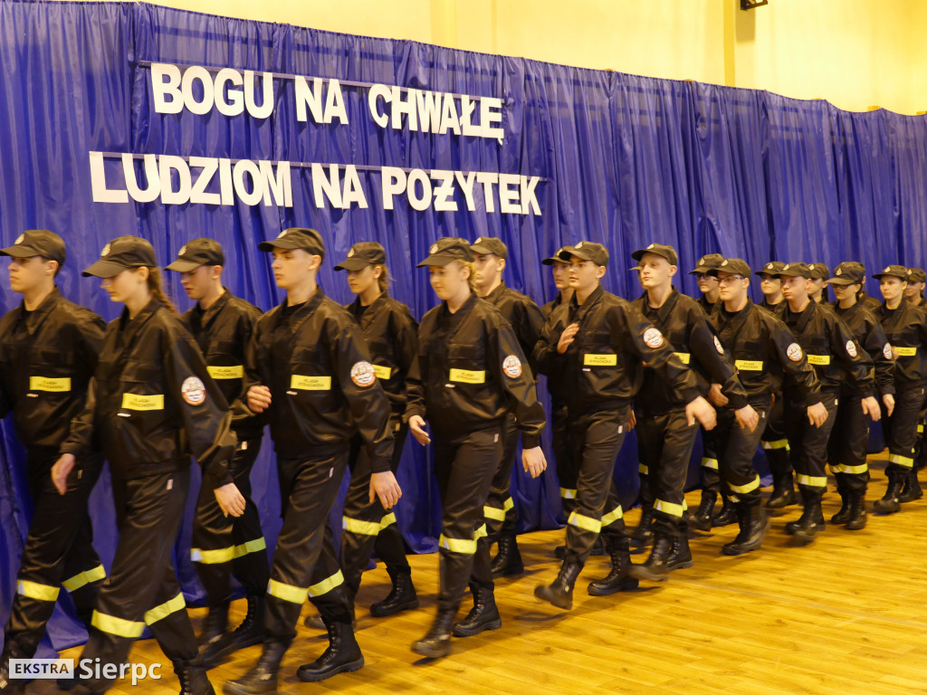 Ślubowanie klas strażackich