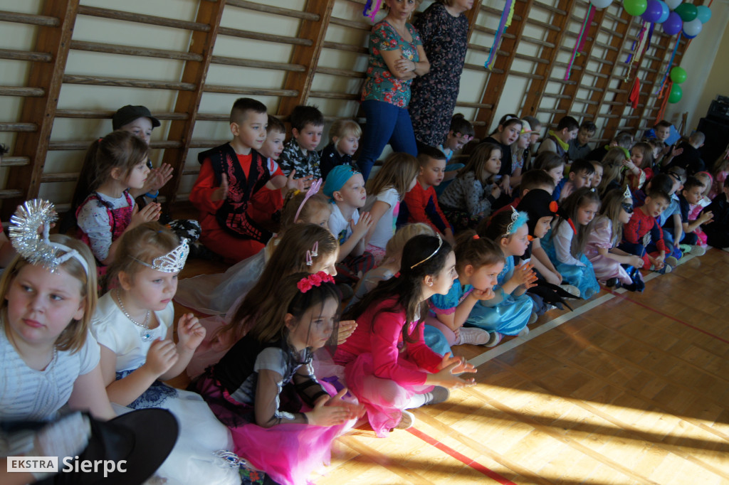 Bal karnawałowy w SP nr 3