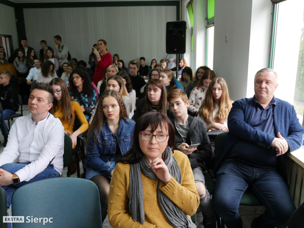 Konkurs piosenki obcojęzycznej