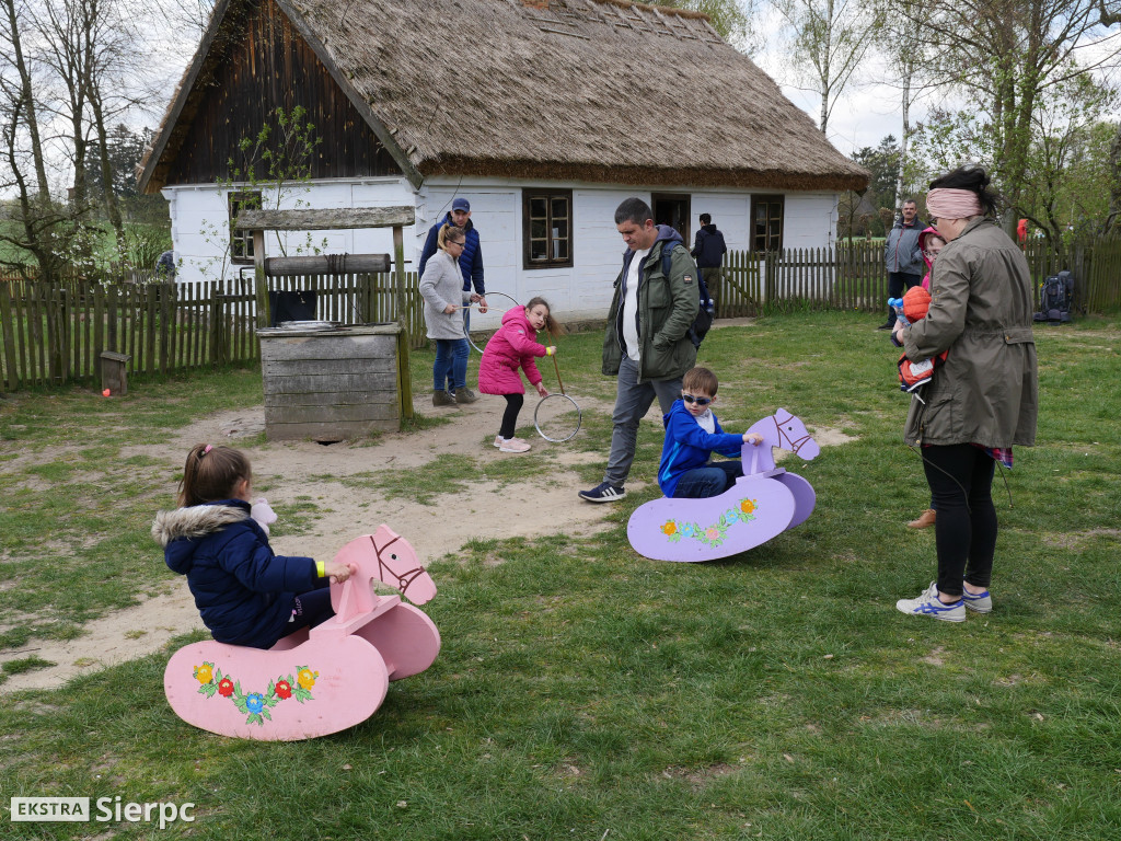 Gry i zabawy wielkanocne w skansenie