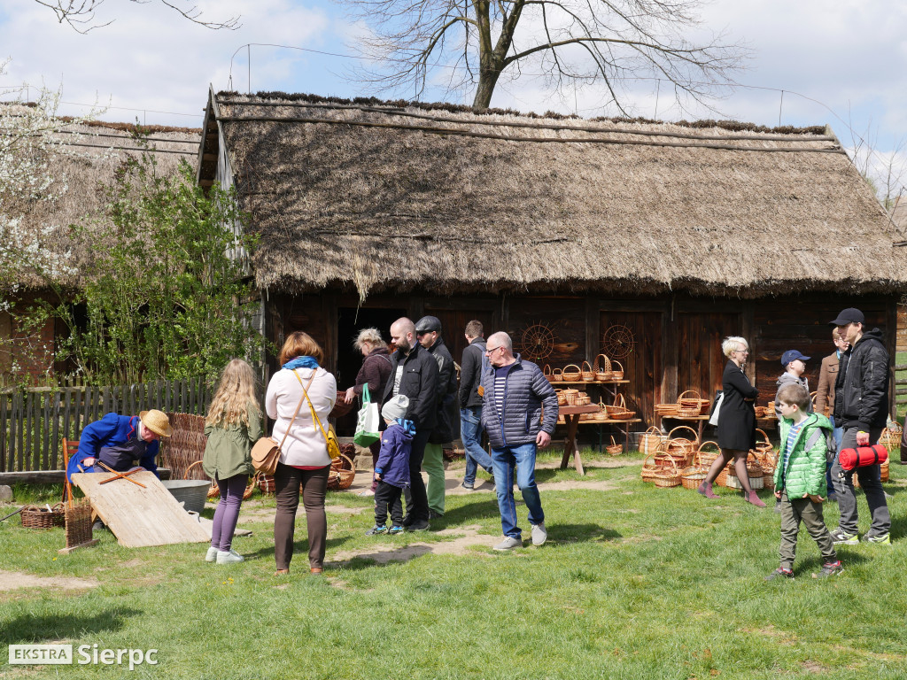 Gry i zabawy wielkanocne w skansenie