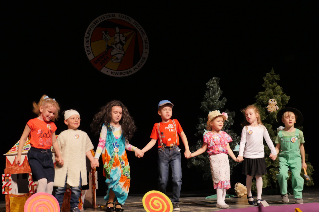 Kwiecień - Plecień. Dzień teatru