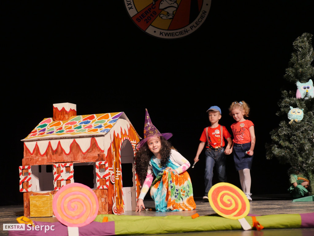 Kwiecień - Plecień. Dzień teatru