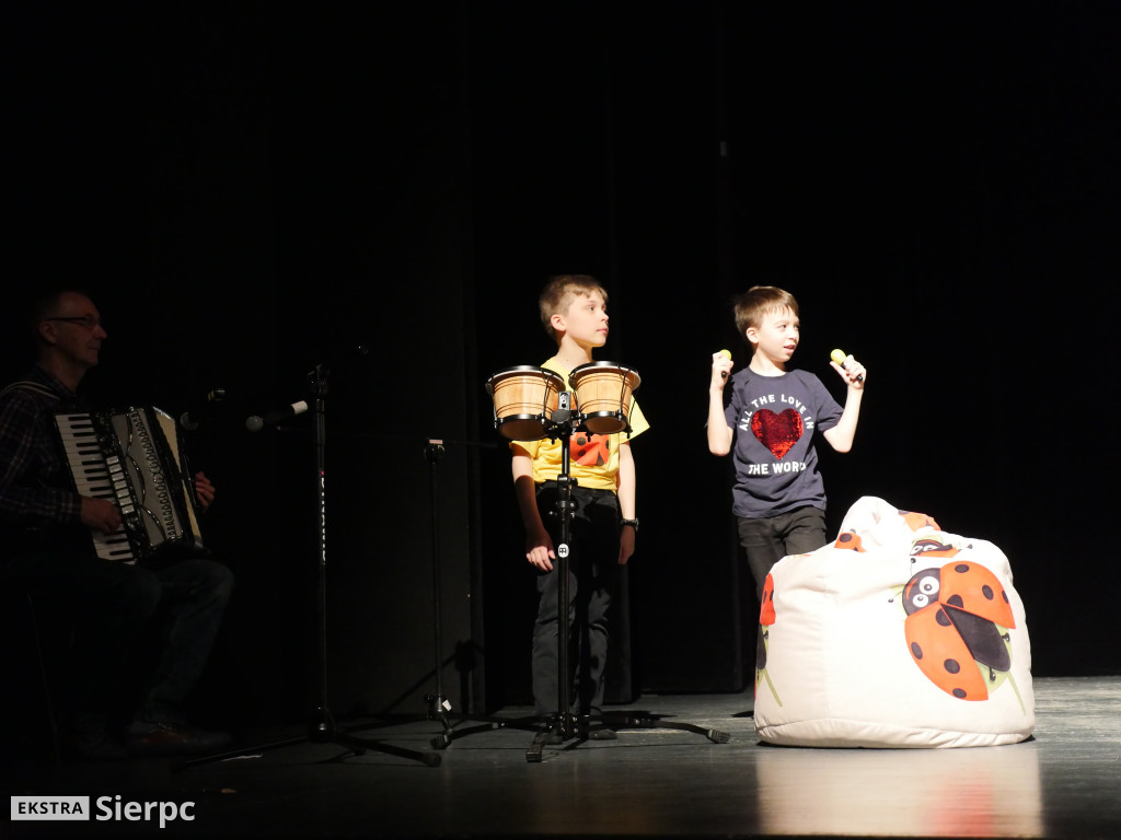 Kwiecień - Plecień. Dzień teatru