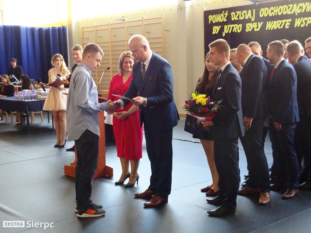 Pożegnanie absolwentów ZS nr 1