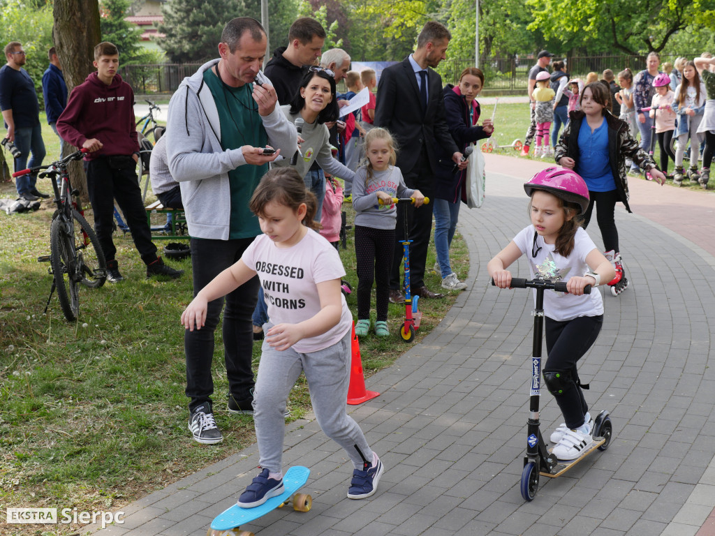 Roll Pamięci w parku Andersa w Sierpcu