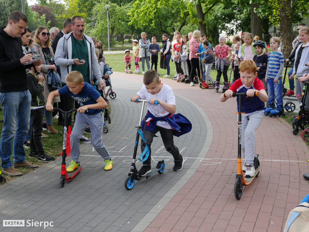 Roll Pamięci w parku Andersa w Sierpcu