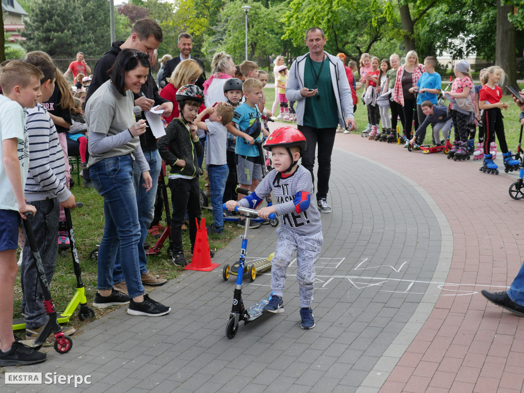 Roll Pamięci w parku Andersa w Sierpcu