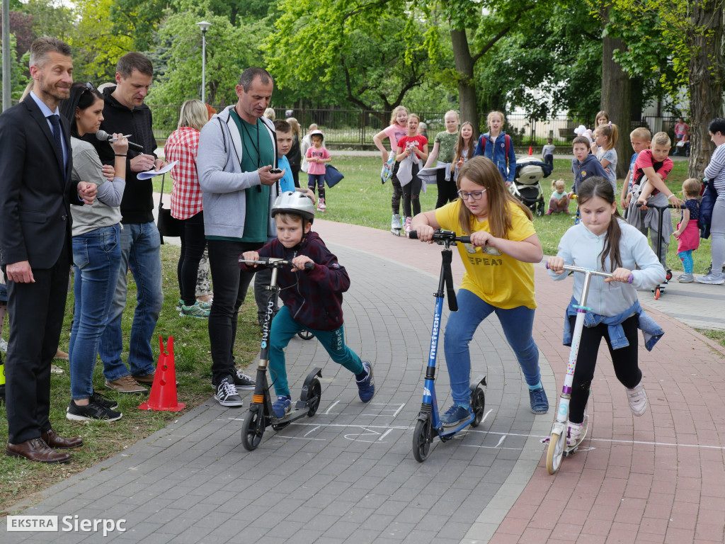 Roll Pamięci w parku Andersa w Sierpcu