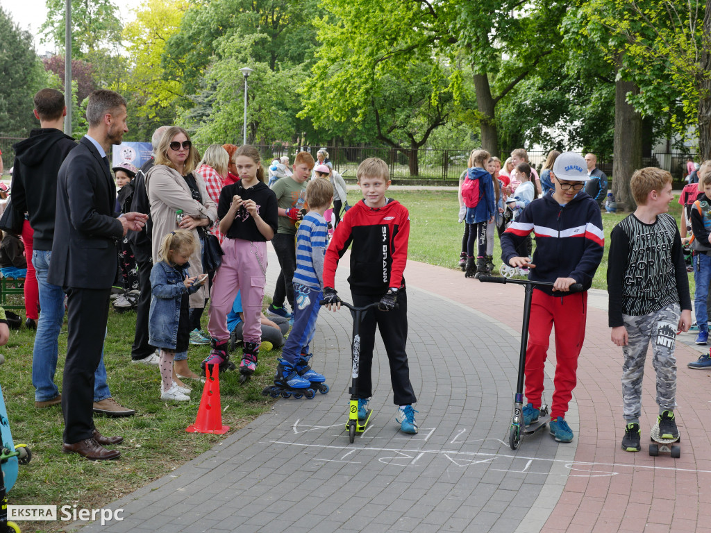 Roll Pamięci w parku Andersa w Sierpcu