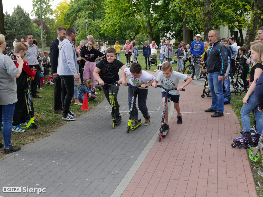 Roll Pamięci w parku Andersa w Sierpcu