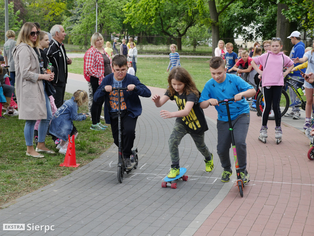 Roll Pamięci w parku Andersa w Sierpcu