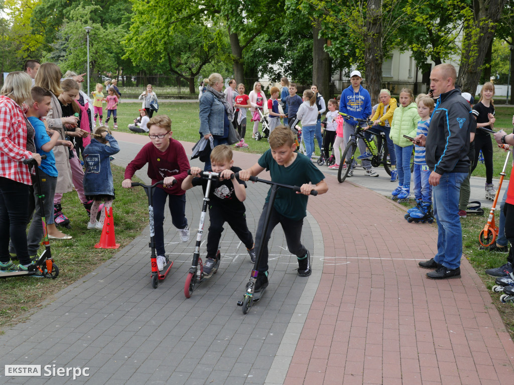 Roll Pamięci w parku Andersa w Sierpcu