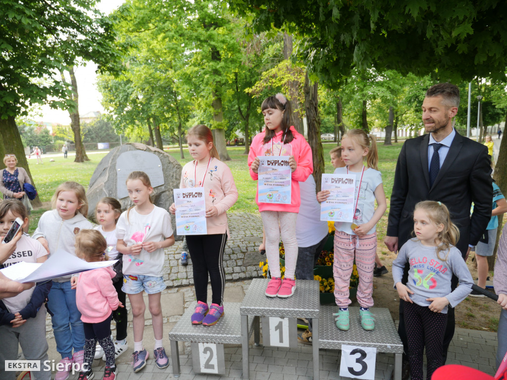 Roll Pamięci w parku Andersa w Sierpcu