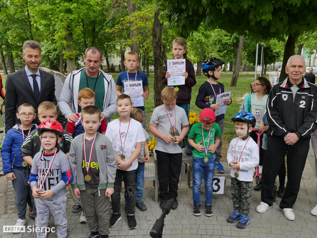 Roll Pamięci w parku Andersa w Sierpcu