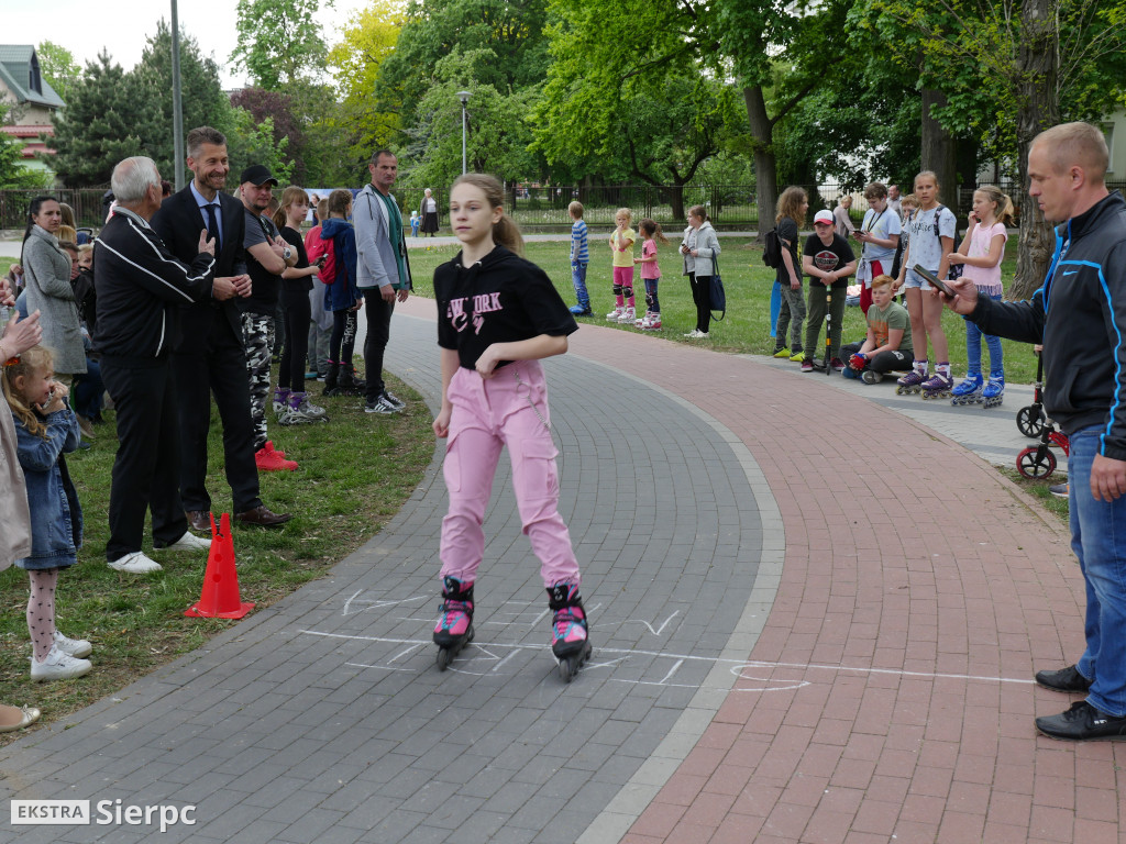 Roll Pamięci w parku Andersa w Sierpcu