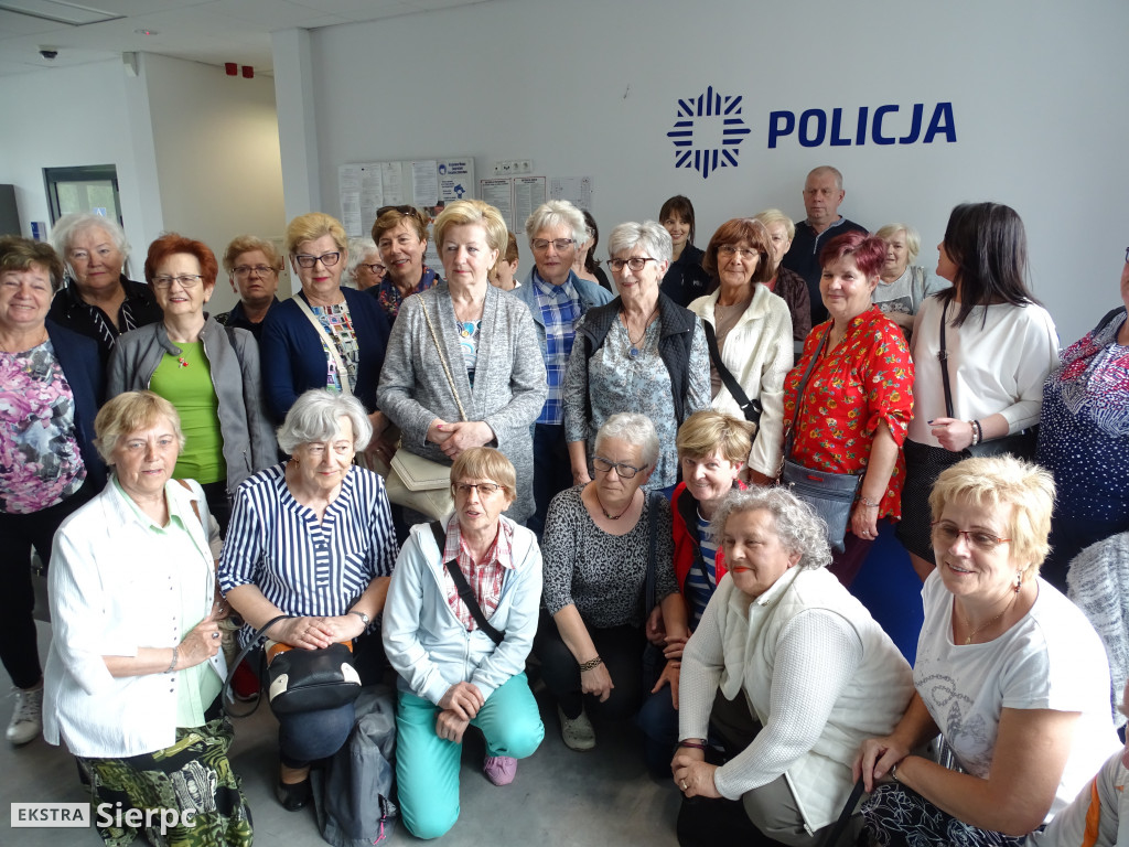 Klub Senior+ z wizytą na policji