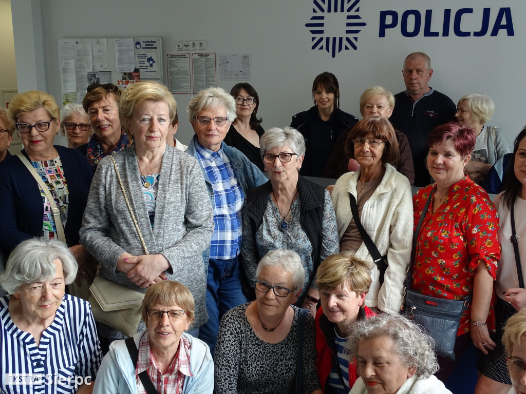 Klub Senior+ z wizytą na policji