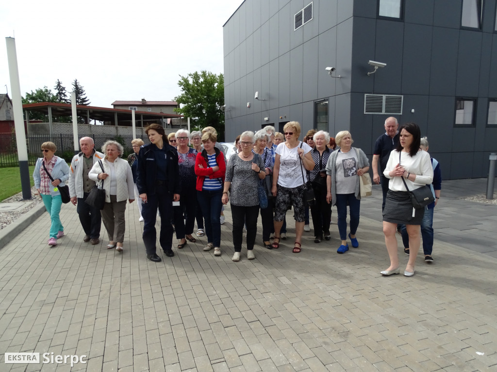 Klub Senior+ z wizytą na policji