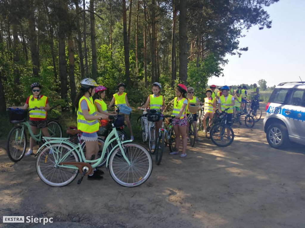 Rowerowy rajd uczniów z Osieka
