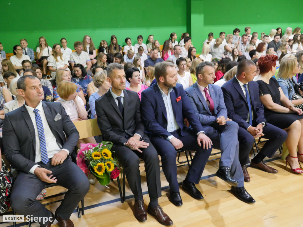 Pożegnania nadszedł czas