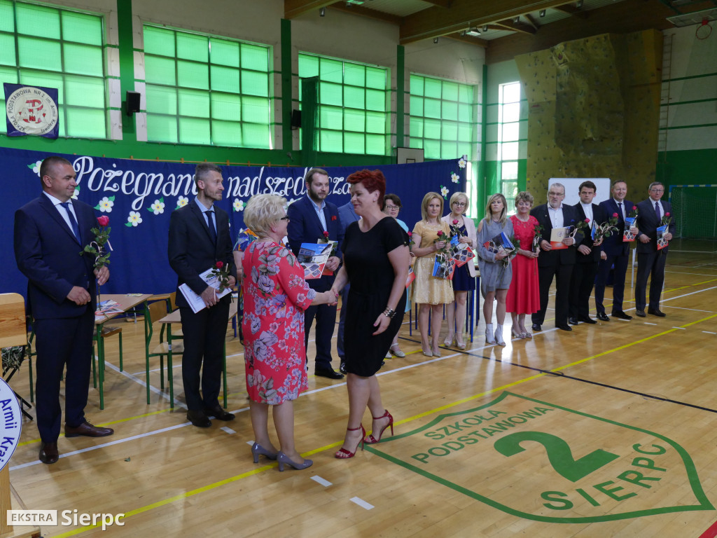 Pożegnania nadszedł czas