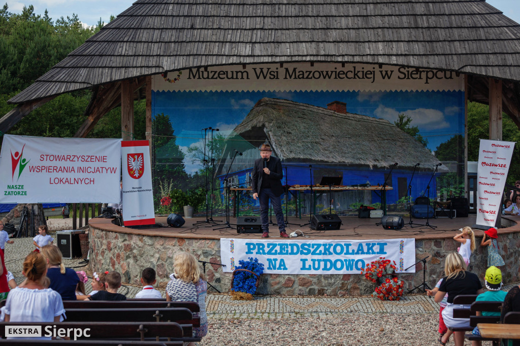 Przedszkolaki na ludowo