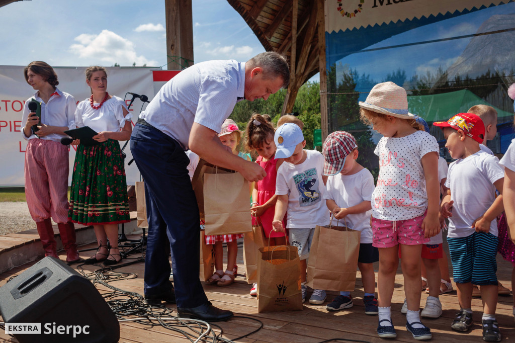 Przedszkolaki na ludowo
