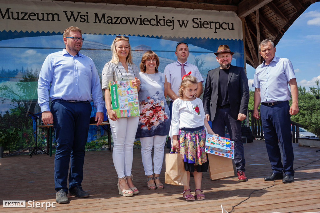 Przedszkolaki na ludowo