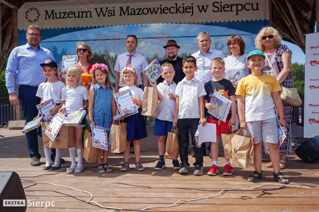 Przedszkolaki na ludowo