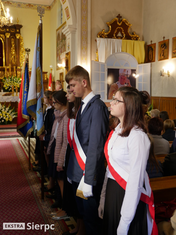 Nadanie imienia szkole w Borkowie