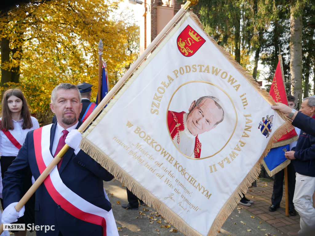 Nadanie imienia szkole w Borkowie