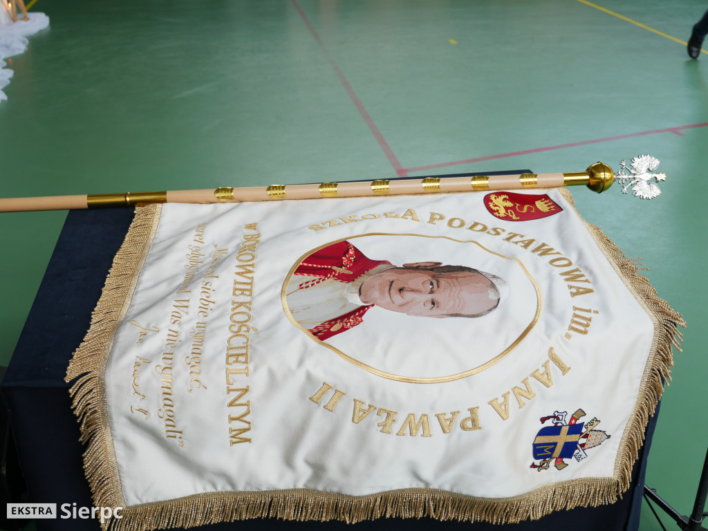 Nadanie imienia szkole w Borkowie