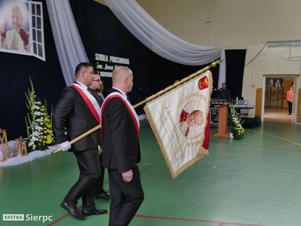 Nadanie imienia szkole w Borkowie