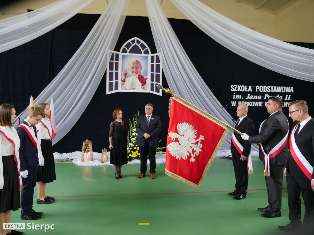 Nadanie imienia szkole w Borkowie